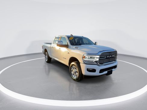 Used 2024 RAM 2500 Laramie image 2