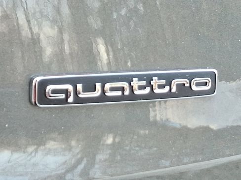 Used 2022 Audi Q3 2.0T Premium image 28