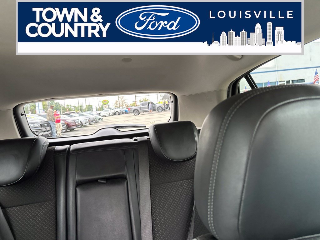 Used 2021 Buick Encore Preferred AWD/4WD image 6