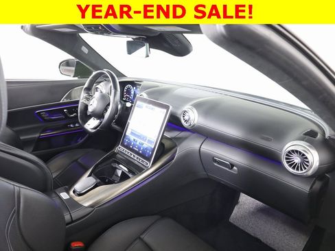 Used 2022 Mercedes-Benz SL 55 AMG 4MATIC image 41