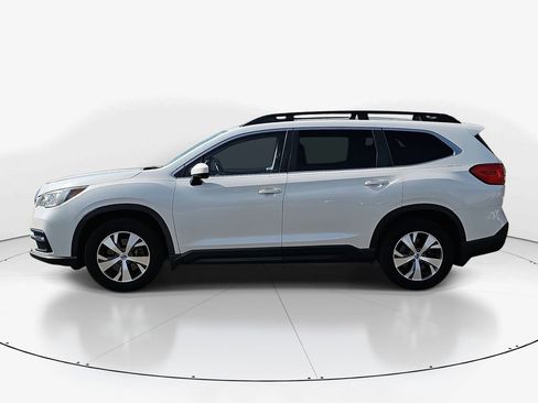 Used 2019 Subaru Ascent Premium image 4