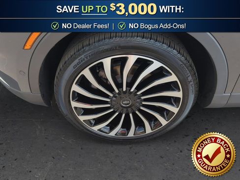 Certified 2022 Lincoln Nautilus Black Label w/ Class II Trailer Tow Package image 13