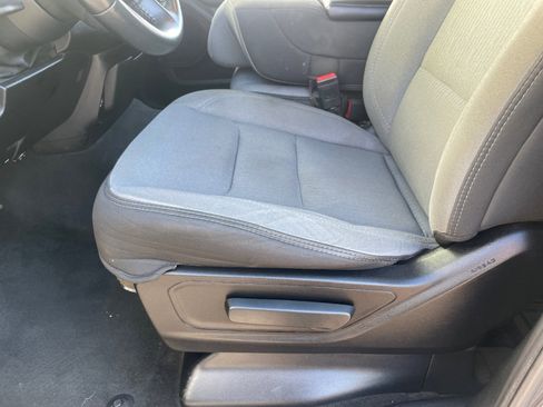 Used 2019 RAM 1500 Big Horn image 17