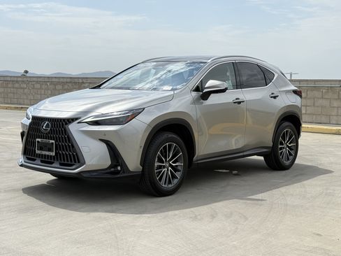 Used 2025 Lexus NX 350h AWD w/ Accessory Package (2T) image 8