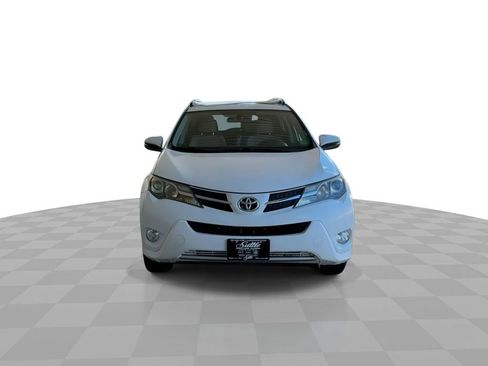 Used 2015 Toyota RAV4 XLE image 3