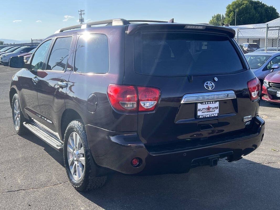 Used 2012 Toyota Sequoia Limited AWD/4WD image 3