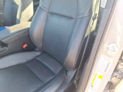 Used 2024 Honda Civic Touring image 27