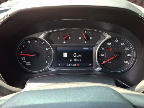 Used 2022 Chevrolet Equinox RS w/ RS Leather Package FWD image 16
