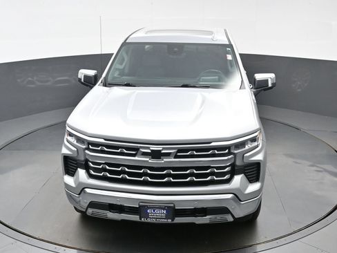 Used 2022 Chevrolet Silverado 1500 LTZ w/ LTZ Premium Package AWD/4WD image 42