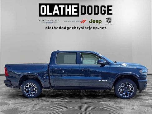 New 2026 RAM 1500 Laramie AWD/4WD image 28