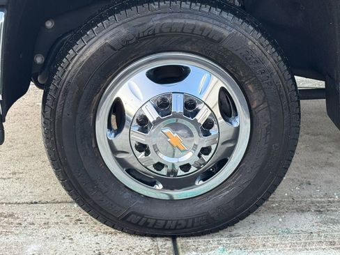 Used 2024 Chevrolet Silverado 3500 LT w/ True North Edition image 15