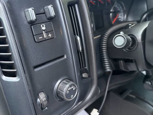 Used 2019 Chevrolet Silverado 2500 W/T w/ WT Convenience Package image 14