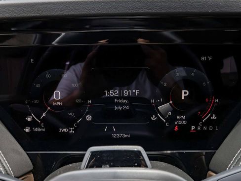 Used 2026 GMC Yukon Denali Ultimate AWD/4WD image 12