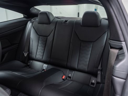 Used 2021 BMW M4 Coupe w/ Executive Package image 16