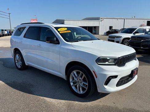 Used 2024 Dodge Durango GT image 5