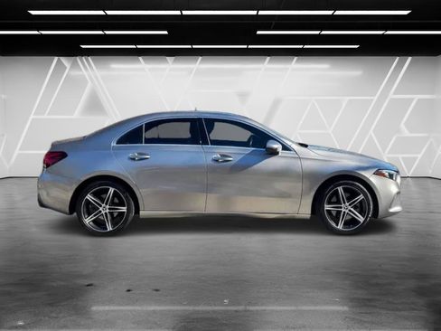 Used 2019 Mercedes-Benz A 220 image 8