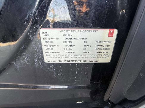 Used 2016 Tesla Model X 90D image 24