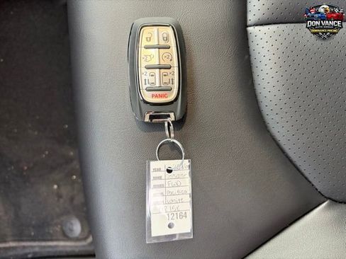 New 2026 Chrysler Pacifica Select w/ S Appearance Package image 26