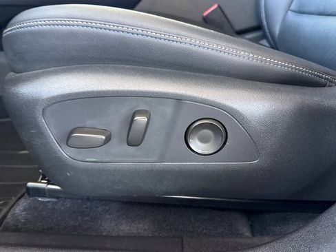 Used 2024 Chevrolet Equinox EV LT w/ LPO, All-Weather Mat Package AWD/4WD image 19