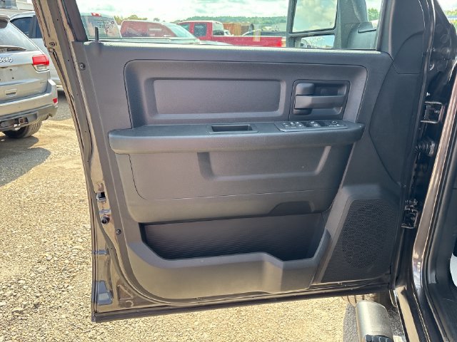 New 2026 RAM 3500 Tradesman AWD/4WD image 7
