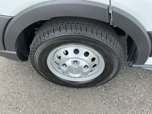 New 2026 Ford Transit 250 Low Roof AWD image 23
