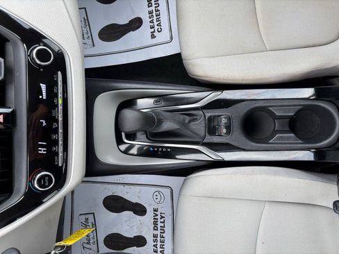 Used 2022 Toyota Corolla LE image 30