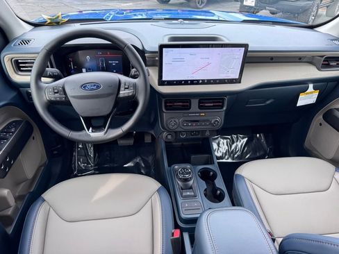 New 2026 Ford Maverick Lariat image 4