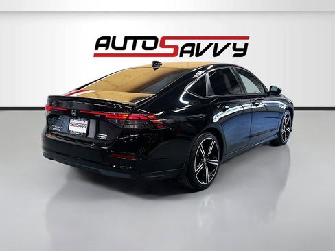 Used 2024 Honda Accord Sport image 7