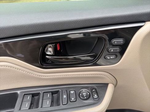 Used 2021 Honda Odyssey Touring image 27