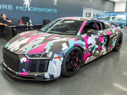 Used 2017 Audi R8 V10 plus image 2