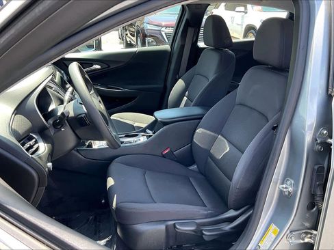 Used 2024 Chevrolet Malibu LS FWD image 24