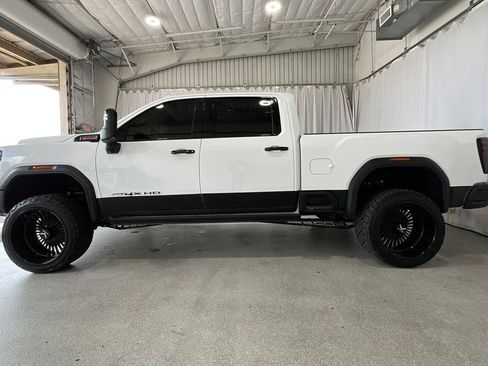 Used 2024 GMC Sierra 2500 AT4X w/ AT4X AEV Edition image 26