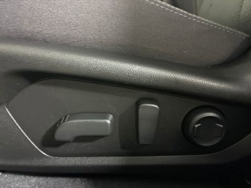 Used 2024 Subaru Crosstrek 2.0i Premium image 21