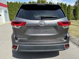 Used 2018 Toyota Highlander Limited image 4