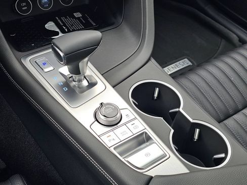 New 2026 Genesis G70 2.5T Prestige AWD/4WD image 19
