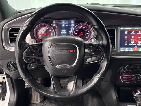 Used 2020 Dodge Charger SXT w/ Cold Weather Package AWD/4WD image 12