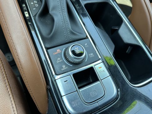 Certified 2024 Kia Telluride EX X-Line AWD/4WD image 34