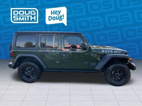 Used 2024 Jeep Wrangler Unlimited AWD/4WD image 6