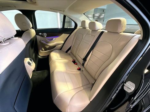 Used 2021 Mercedes-Benz C 300 4MATIC Sedan image 21