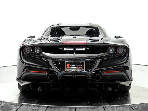Used 2023 Ferrari F8 Tributo RWD image 11