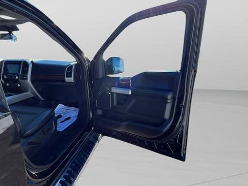 Used 2020 Ford F150 Lariat w/ Equipment Group 502A Luxury image 28