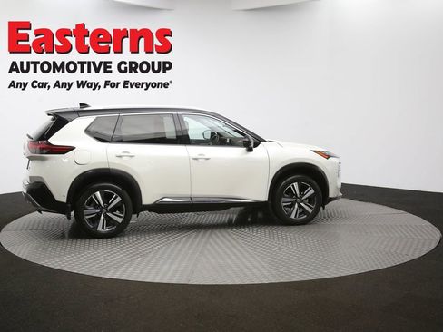 Used 2021 Nissan Rogue Platinum image 81