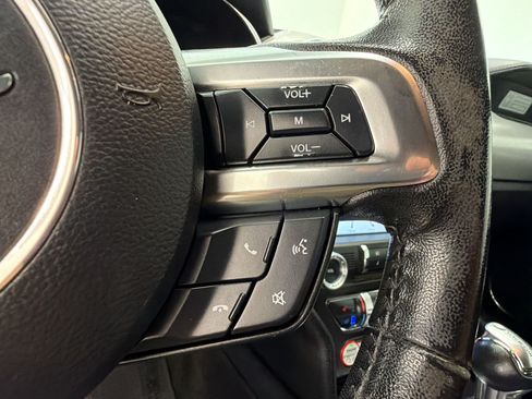 Used 2017 Ford Mustang GT Premium RWD image 31