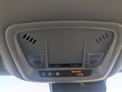 Used 2023 Chevrolet Malibu LT image 29