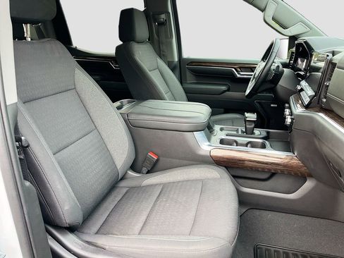 Used 2023 GMC Sierra 1500 Elevation w/ Preferred Package image 28