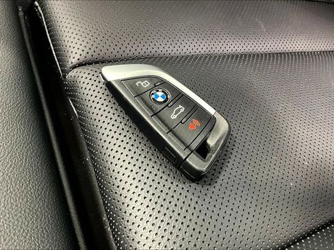 New 2025 BMW 230i Coupe w/ Convenience Package RWD image 22
