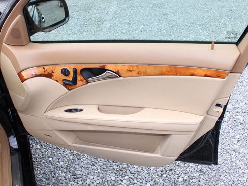 Used 2009 Mercedes-Benz E 350 4MATIC Wagon image 22