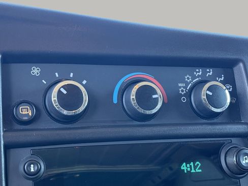 Used 2024 Chevrolet Express 2500 Work Van w/ Driver Convenience Package image 20