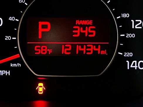 Used 2016 Kia Soul + w/ Tarmac Special Edition image 11