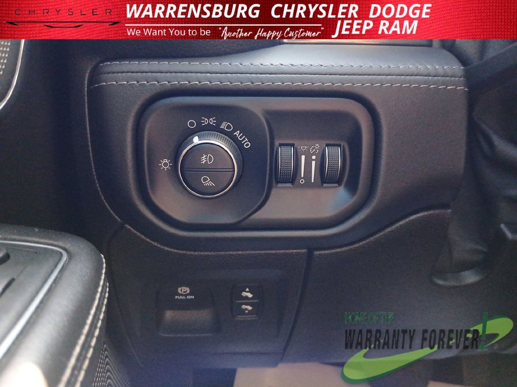 Used 2020 RAM 1500 Limited RWD image 32